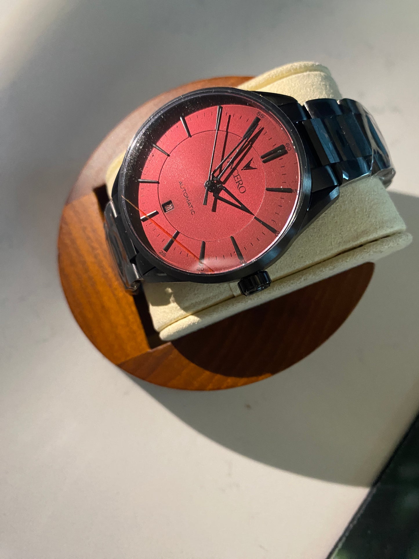 Vincero Icon Limited Edition - Black Ember Edition